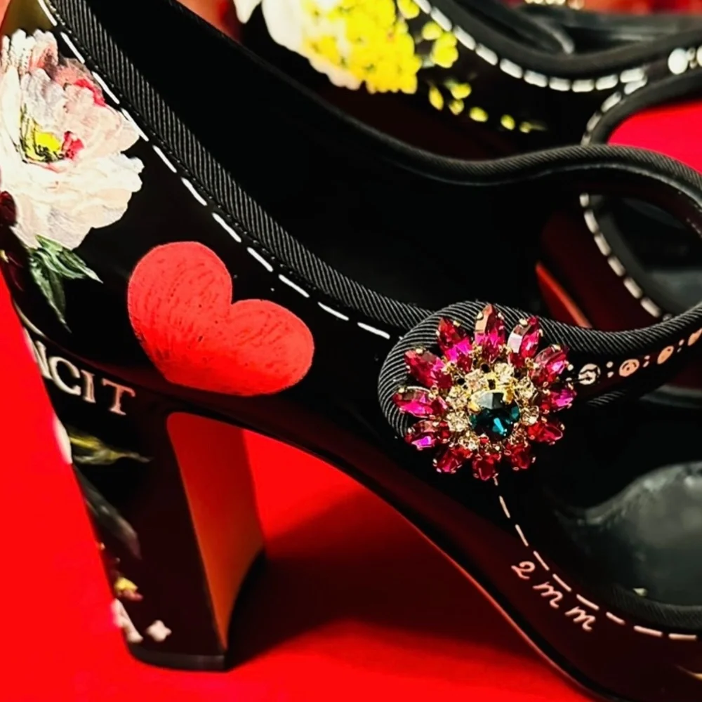 Dolce & Gabbana Mary Jane Heels - Picture 2 of 14
